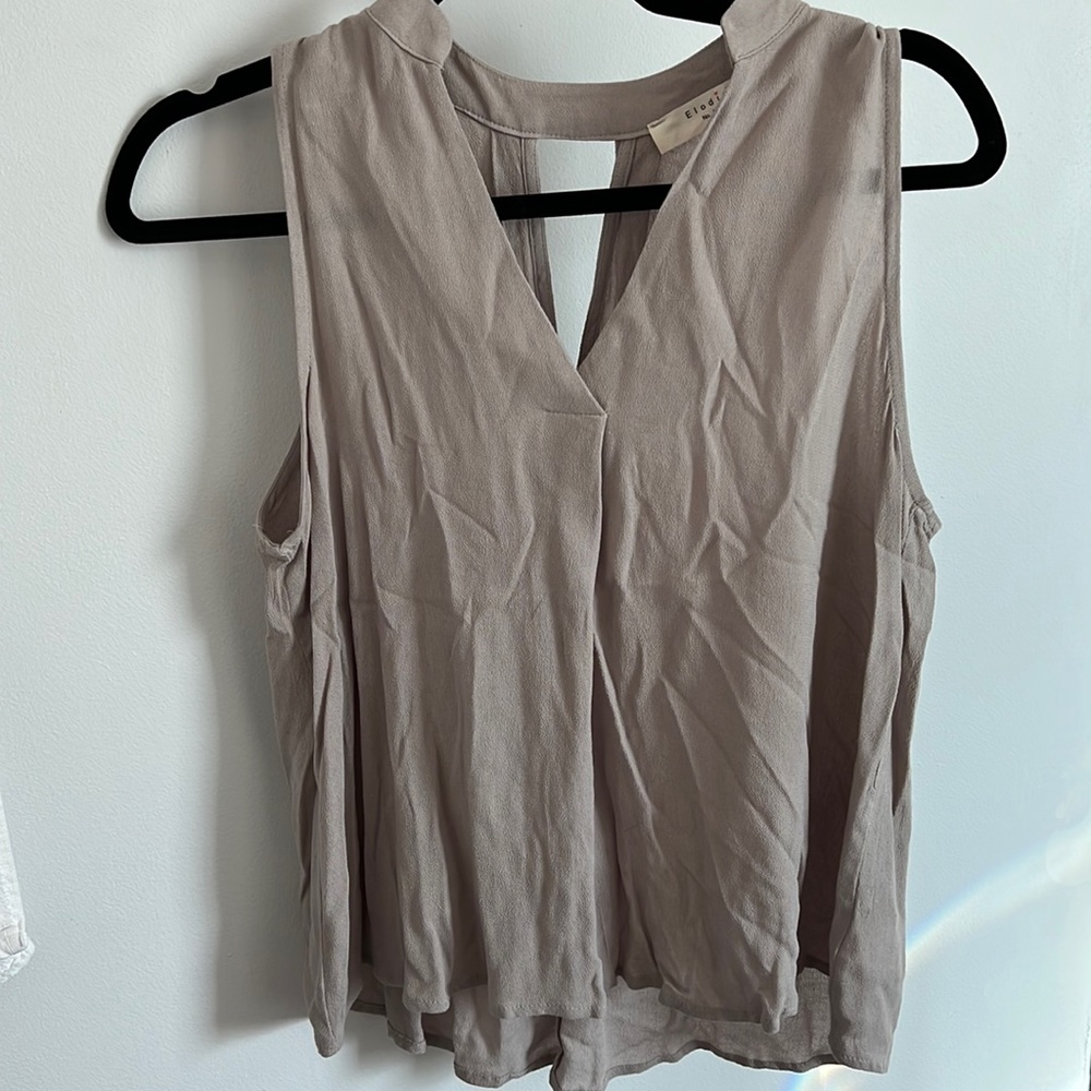 Elodie Small Sleeveless top